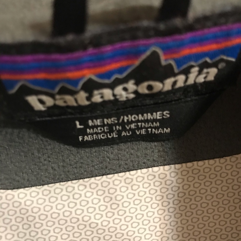 Patagonia shell jacket - Picture 3 of 4